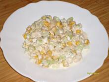 Fot. DorDa, Sałatka z selerem naciowym i tuńczykiem