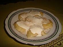 Fot. yette, pierogi z jabłkami