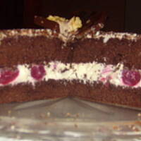 Torcik czekoladowo-śmietankowy