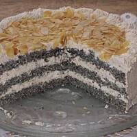 Torcik makowo-cynamonowy