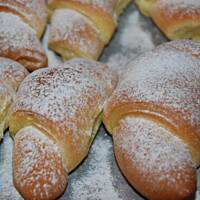 Rogaliki z powidłami lub marmoladą