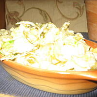 Sycąca sałatka ziemniaczana