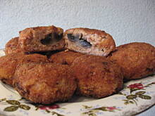 Fot. martikoziolek, Sznycle kulki nadziewane pieczarkami