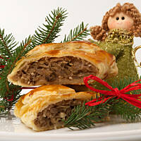 Kulebiak z kapustą i orzechami