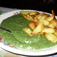 Szpinak w sosie mlecznym