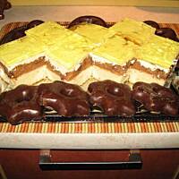 Jabłecznik z kremem piernikami i galaretką