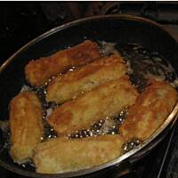 Krokiety ze szpinakiem i fetą -  NOSTRA