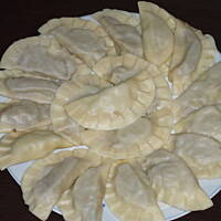 Pierogi z kapustą i pieczarkami