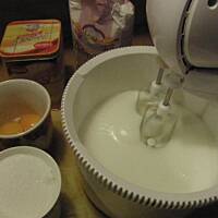 Ciasto musowo-śmietanowe-Mus Truskawkowy-Nostra