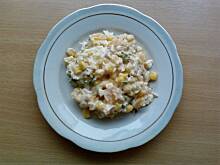 Fot. till, Sałatka z tuńczyka i brzoskwiń