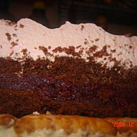 biszkoptowy piernik z wisniami