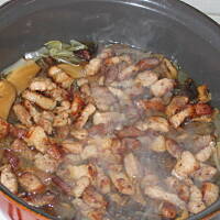 Kiełbasa  na  kapuście