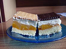 Fot. monia86, Brzoskwinka z kremówką