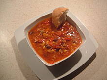 Fot. anex, JEDNOGARNKOWE z mięsem mielonym curry i ananasem