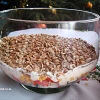 Sałatka brokułowa warstwowa