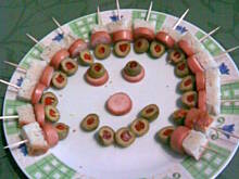 Fot. malibu, Koreczki z paróweczki dla dzieci i nie tylko