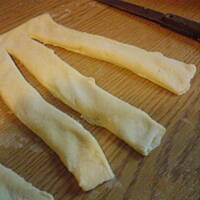 Drożdżowe warkoczyki