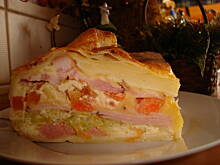 Fot. monika_1123, Pikantny tort z metką