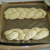 Drożdżowe warkoczyki BIS