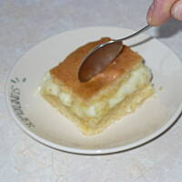 Madzine ciasto z budyniem i jabłkami