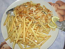 Fot. behemotka84, Pieczony pstrąg w sosie migdałowym