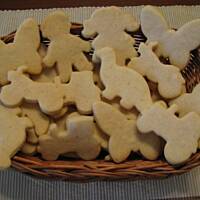 Kruche ciasteczka wiosną pachnące