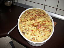 Fot. bahus, Pory zapiekane z pieczarkami i parówkami