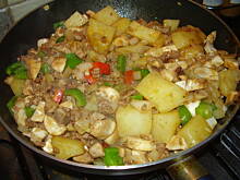 Fot. katia0811, wiejski gar - danie jednogarnkowe