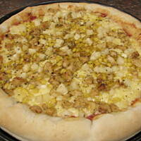 Pizza z kurczakiem i ananasem