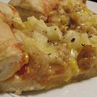 Pizza z kurczakiem i ananasem