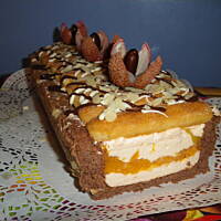 rolada jabłkowo-brzoskwiniowa