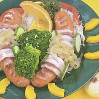 Kiełbasa zapiekana z boczkiem