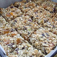 Batoniki owsiane z bakaliami