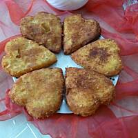 Kotlety z ziemniaków z sosem czosnkowym Gumci