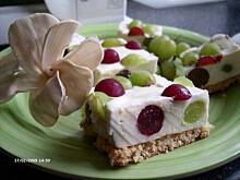 Fot. Mloda, Sernik na zimno z winogronami