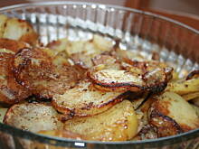 Fot. kasiul_a, Zapiekane ziemniaki z karkówką w delikatnym sosie