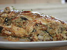 Fot. kasiul_a, Pieczony karp nadziewany pastą rybno -pieczarkową