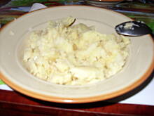 Fot. OwocowaSałateczka, Barszcz czerwony podawanyz ziemniakami okraszonymi