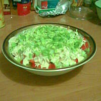 sałatka z tortellini i sosem paprykowo - ziołowym