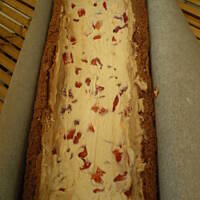 rolada czekoladowo-truskawkowa