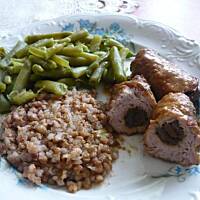 Roladki z piersi z suszonymi grzybami