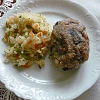 Kotlety z kaszy i suszonych grzybów