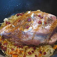 Szynka duszona w żurawinie Marty na obiad