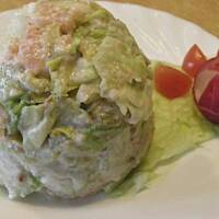 Protal - kwaśna sałatka z łososiem i surimi