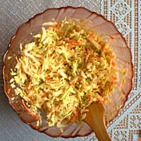 Surówka z kapusty pekińskiej z majonezem