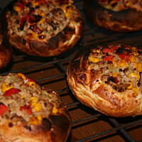 Pieczone Bułki z farszem mięsno-warzywnym kasiuli