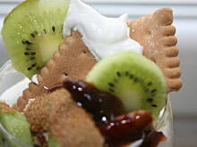 Fot. kasiul_a, Zielone pucharki  - Krem z kiwi z bitą śmietaną