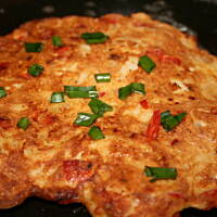 Szybka przekąska a la mini omlet z piersi i papryk