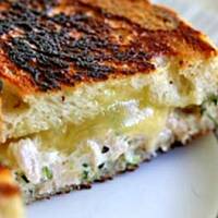 Kanapki z patelni z Tunczykiem i Serem - ala Ala