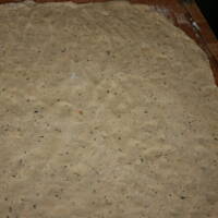 Pikantne rogale z serem - sosem i cebulką kasiuli